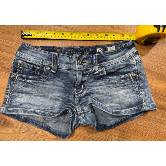 Miss Me JE534OHG Shorts Low Rise Y2K Stitched Jewels Bling Embroidered SZ 25 EB - Picture 4 of 5